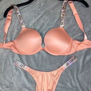 Beautiful Victoria secret push up rhinestone set